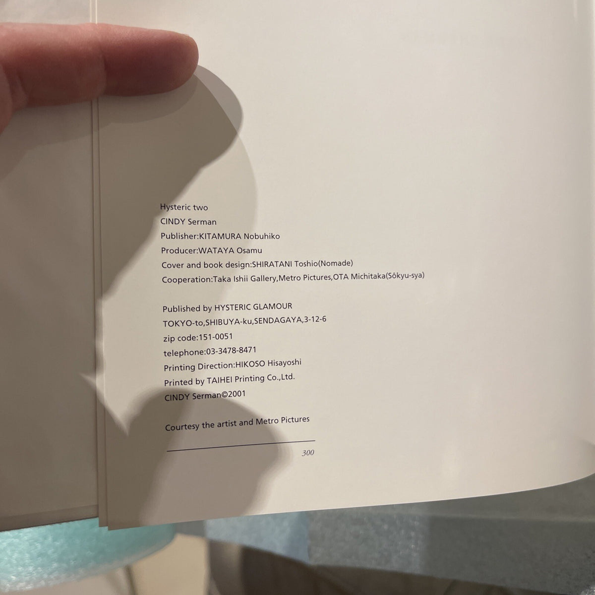 CINDY SHERMAN HYSTERIC 2 (RARE ART BOOK) EXCELLENT CONDITON