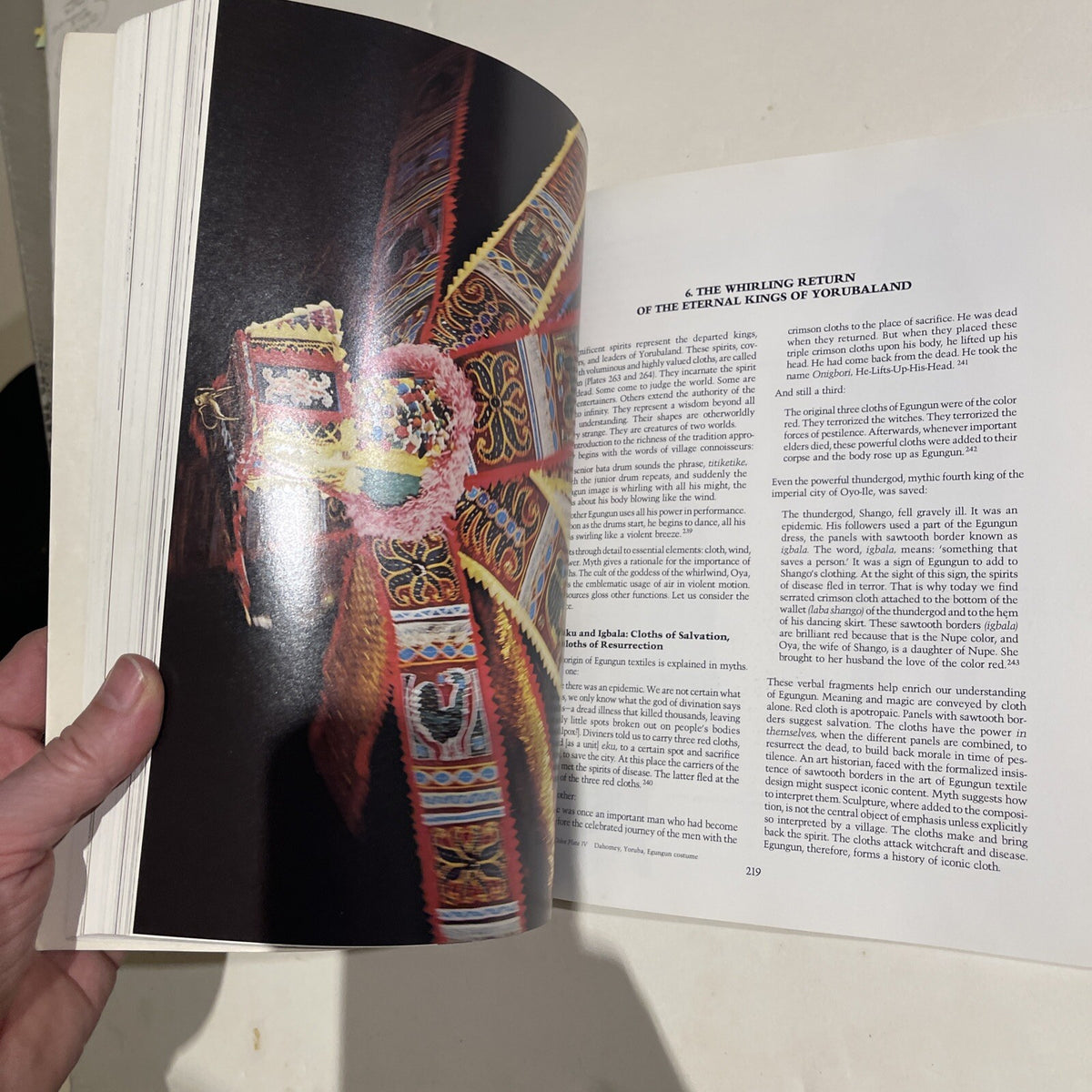 African Art in Motion Icon and Art Robert Farris Thompson Paperback