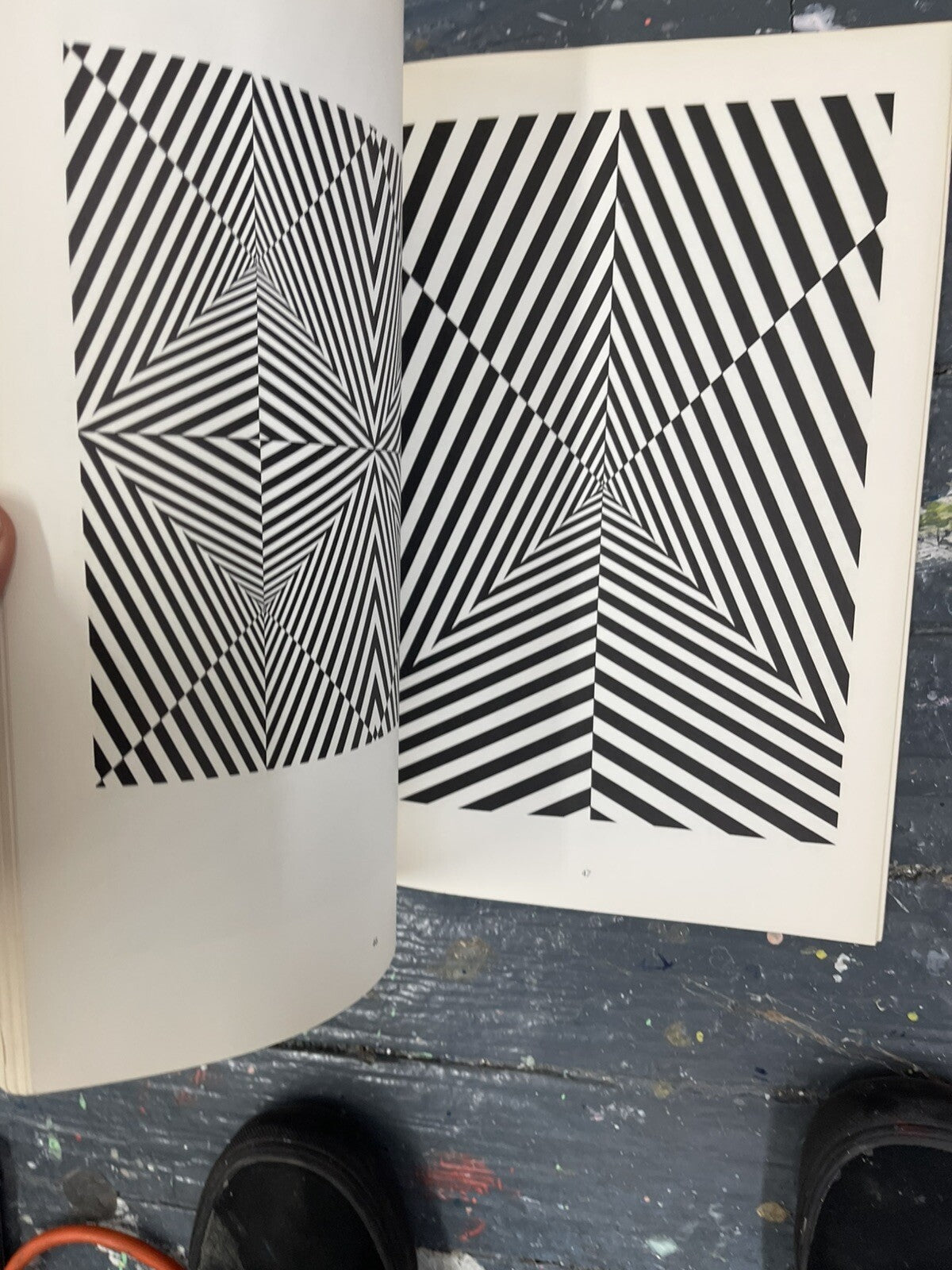 GEOMETRICAL DESIGNS AND OPTICAL ART: 70 ORIGINAL DRAWINGS By Jean Larcher