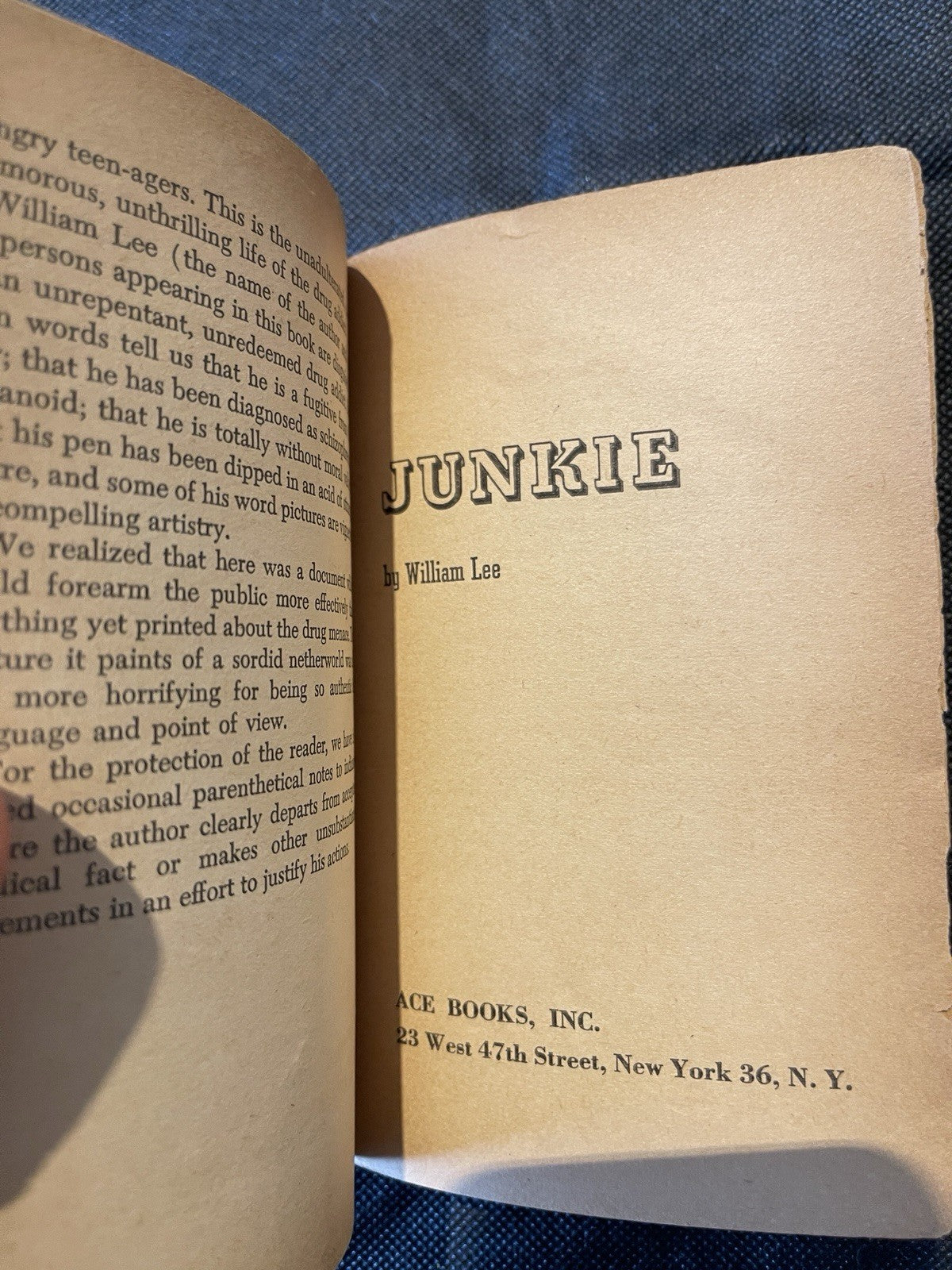 JUNKIE WILLIAM LEE/ NARCOTIC AGENT MAURICE HELBRANT ACE DOUBLE  D-15 1ST ED. 53