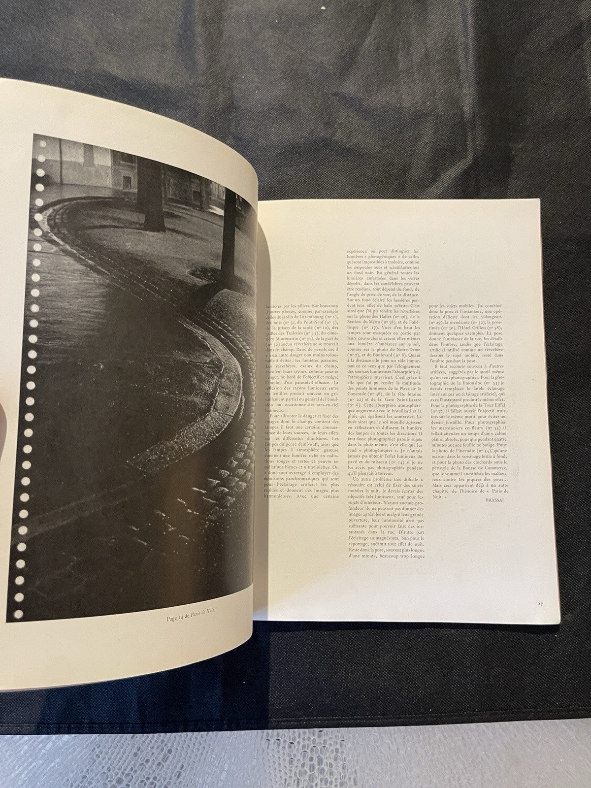 Arts et Métiers Graphiques No. 33 (Jan 15, 1933) – Brassaï Paris de Nuit – Rare
