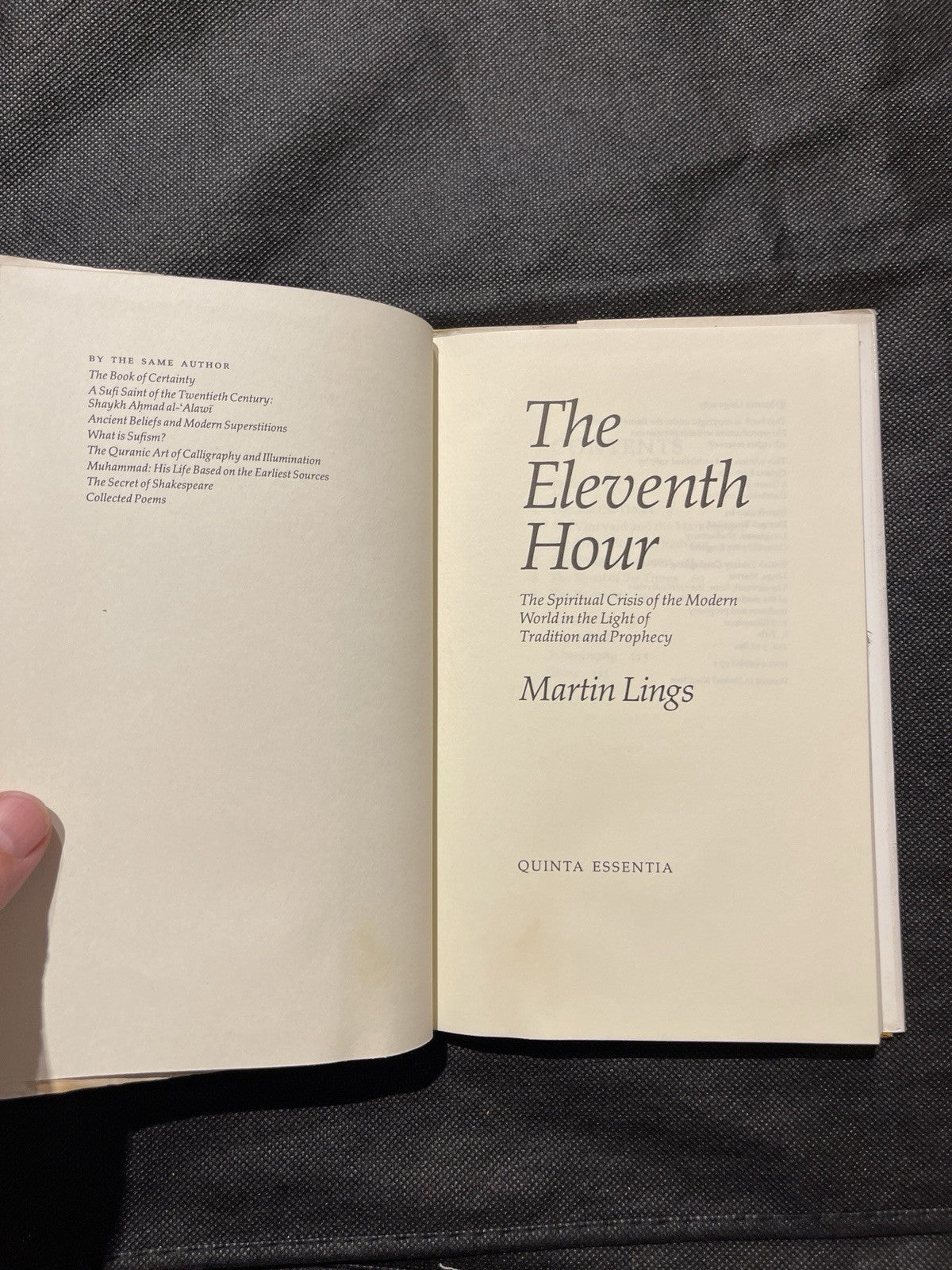 Martin Lings The Eleventh Hour HC DJ Quinta Essentia 1987 Millennium 1sr Ed