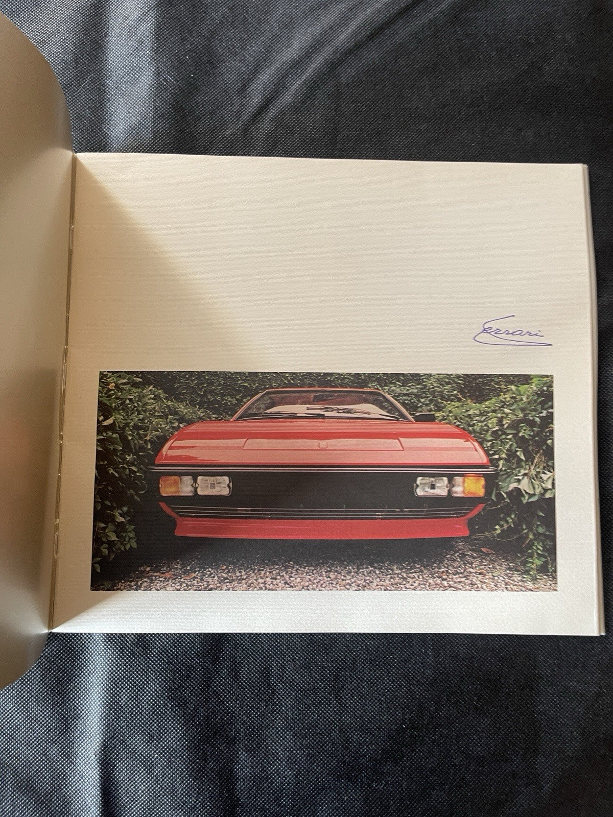 1981 Ferrari Mondial 8 US Version Original Sales Brochure 220/81 Pininfarina