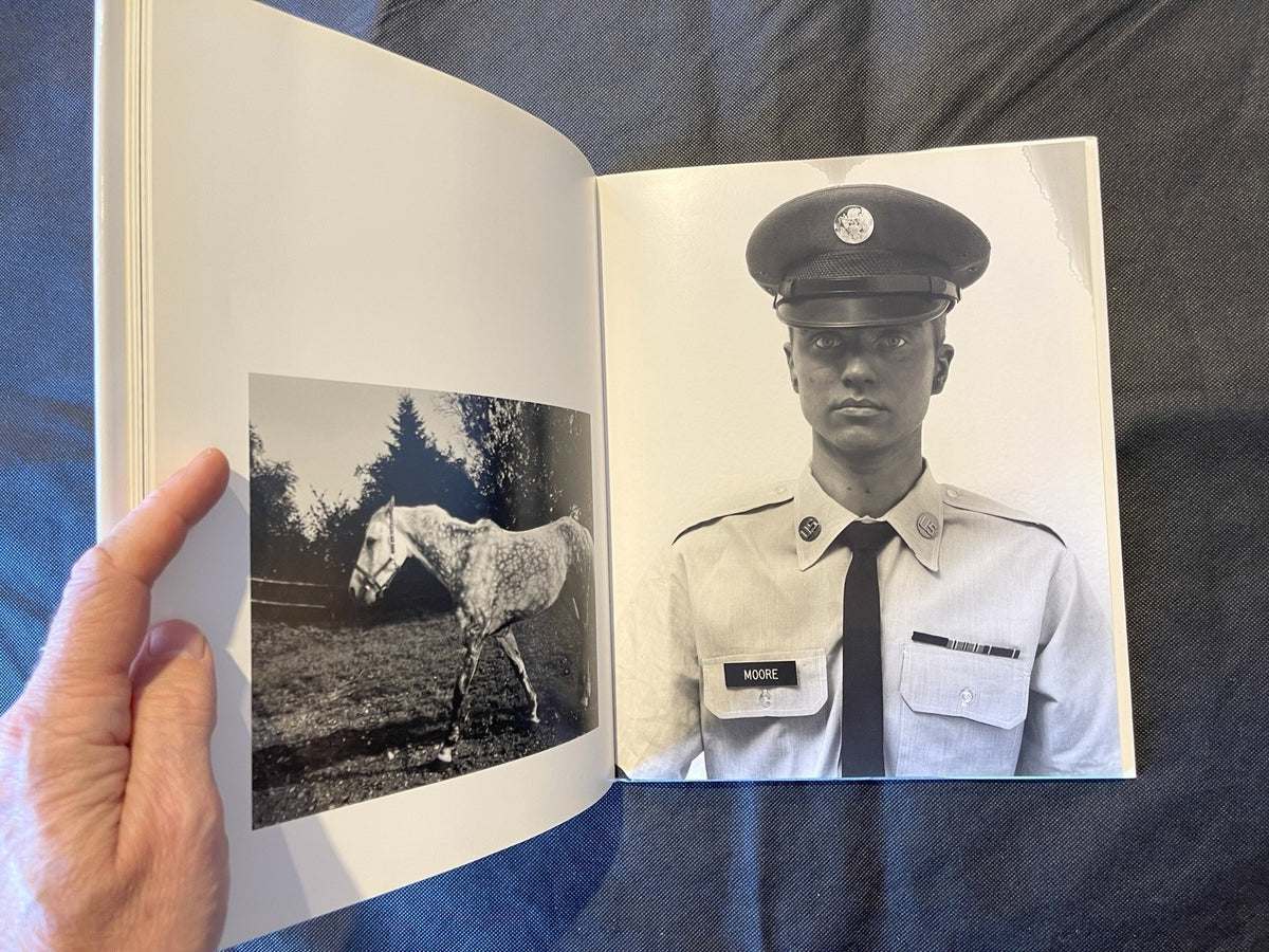 Collier Schorr Neighbors/Nachbarn HC 2006 1st Ed Illus Eng/Ger Steidl
