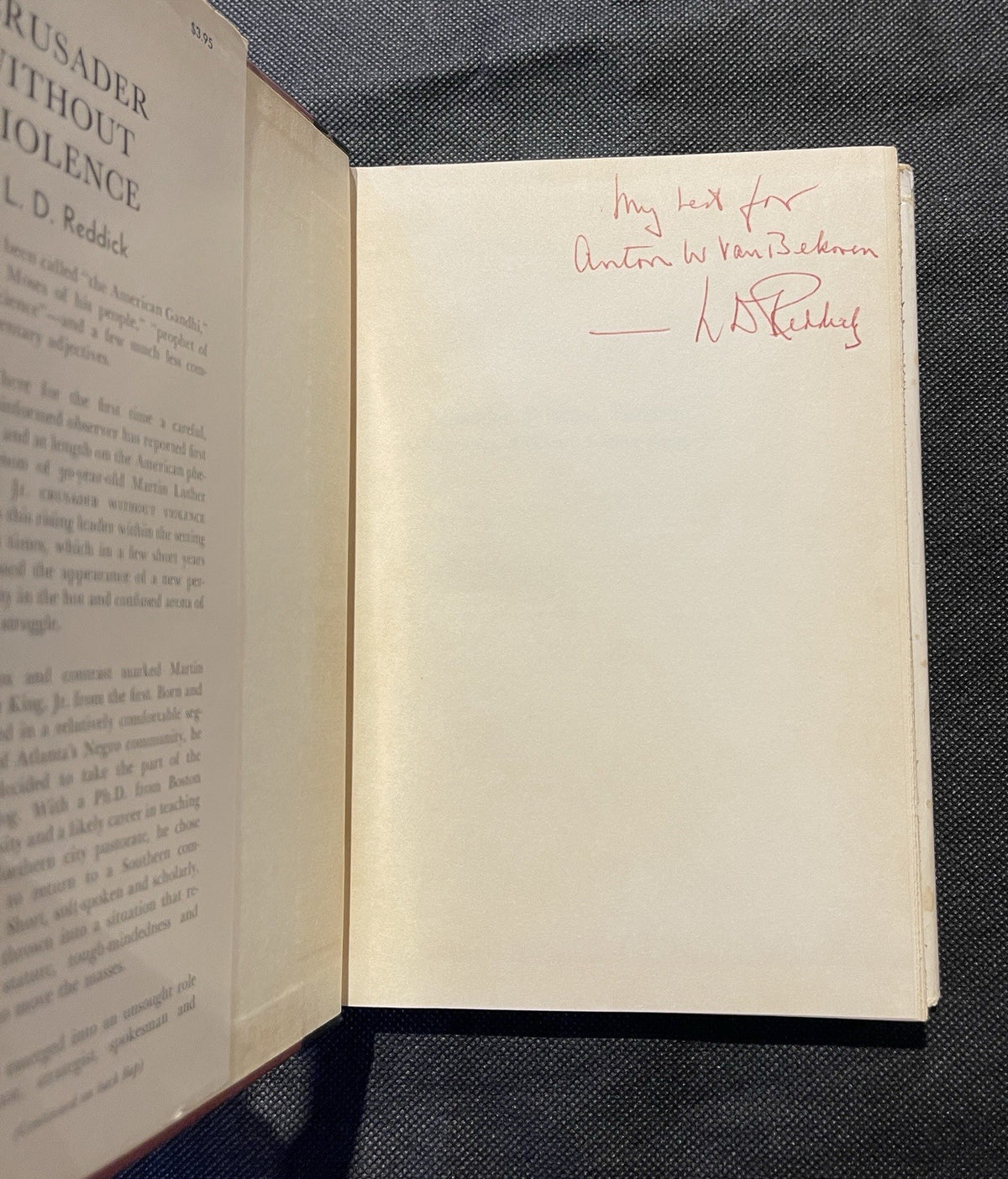 SIGNED MLK  jr Crusader Without Violence by L. D. Reddick 1959  HC DJ