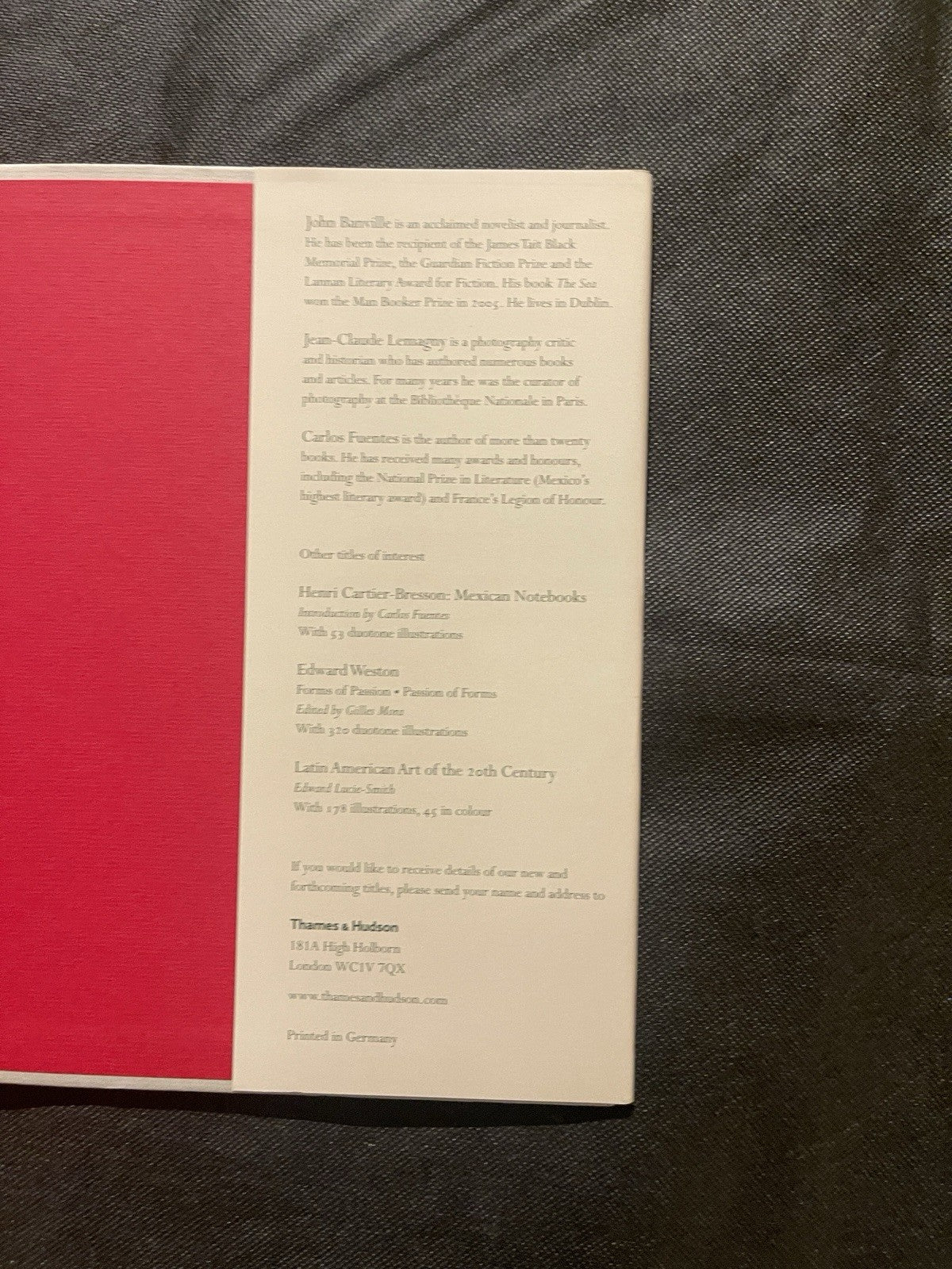 Thames & Hudson Manuel Alvarez Bravo: Photopoetry HC Illustrated w/ Dust Jacket
