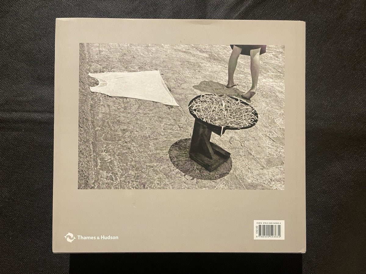 Thames & Hudson Manuel Alvarez Bravo: Photopoetry HC Illustrated w/ Dust Jacket