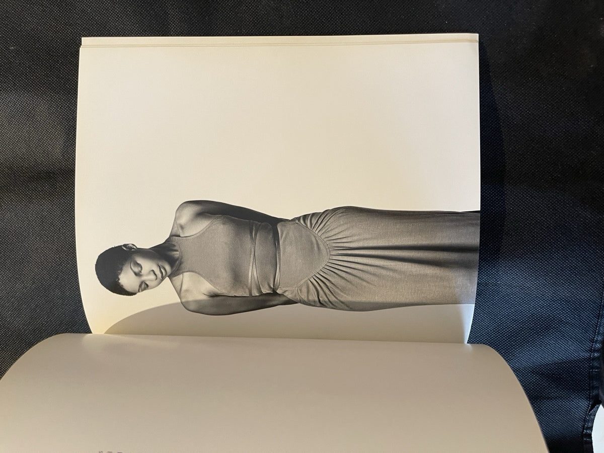 GEOFFREY BEENE autograph book Fashion Exhibition catalog 1997 signed NYC