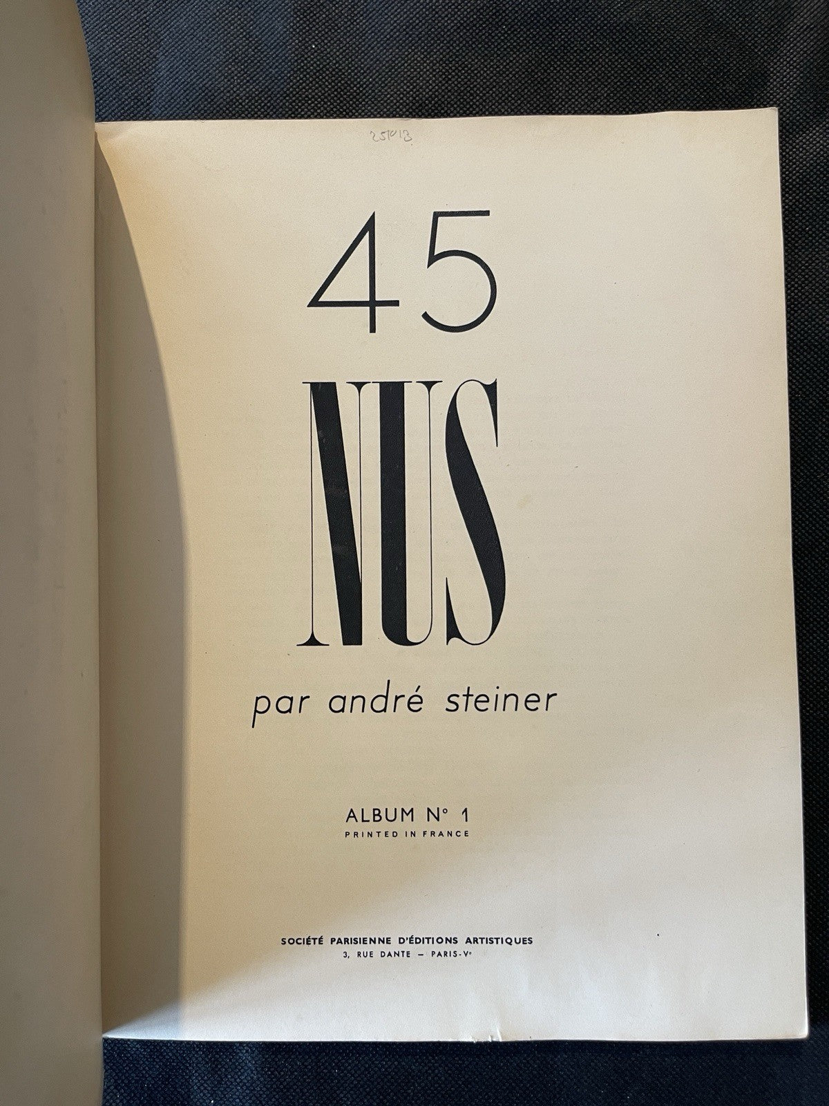 45 "NUS" D'ART- Par André Steiner -1930’s First Issue -1st Ed 1st Printing