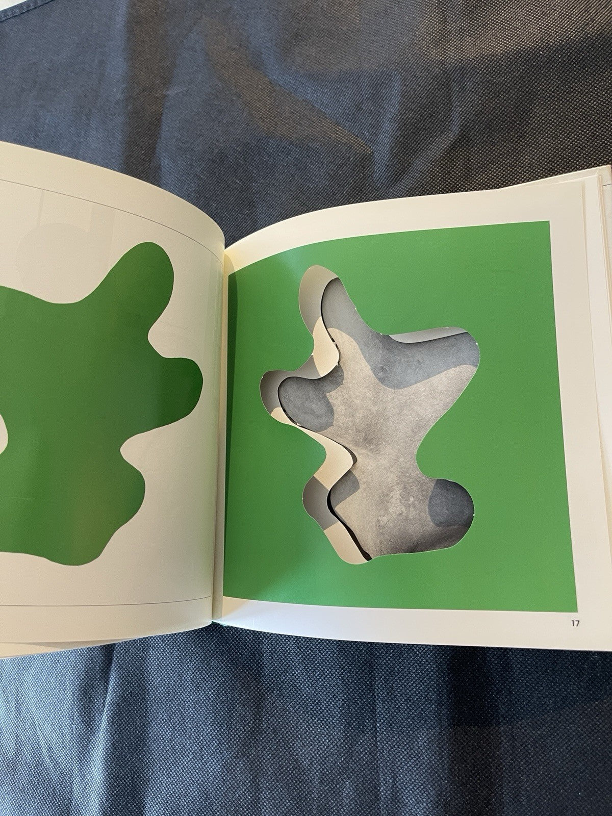 Jean Arp – Pépin Géant | L’Art en Jeu | Pompidou Pop-Up Art Book 1990 1st Ed HC