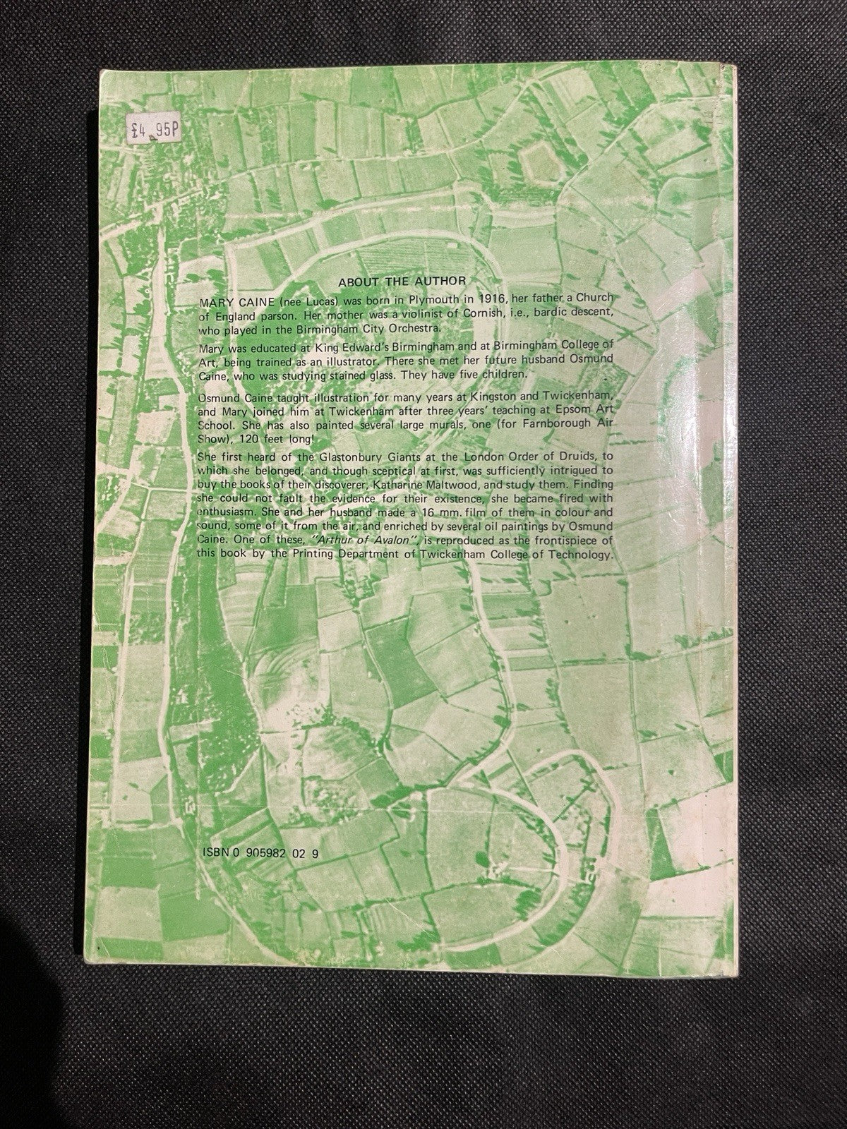 Mary Caine The Glastonbury Zodiac Mysteries of Britain Grael 1978 PB Illus