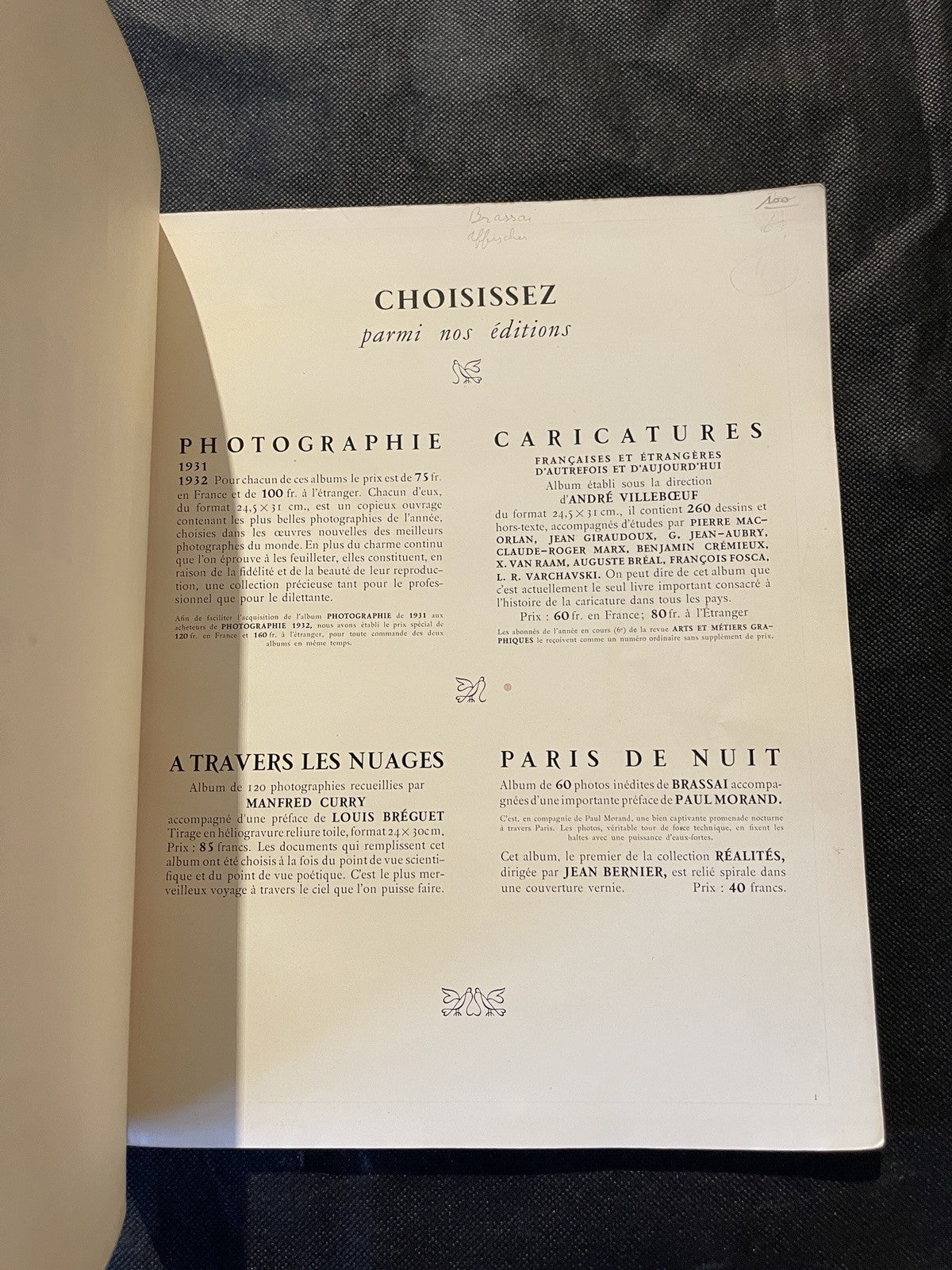 Arts et Métiers Graphiques No. 33 (Jan 15, 1933) – Brassaï Paris de Nuit – Rare