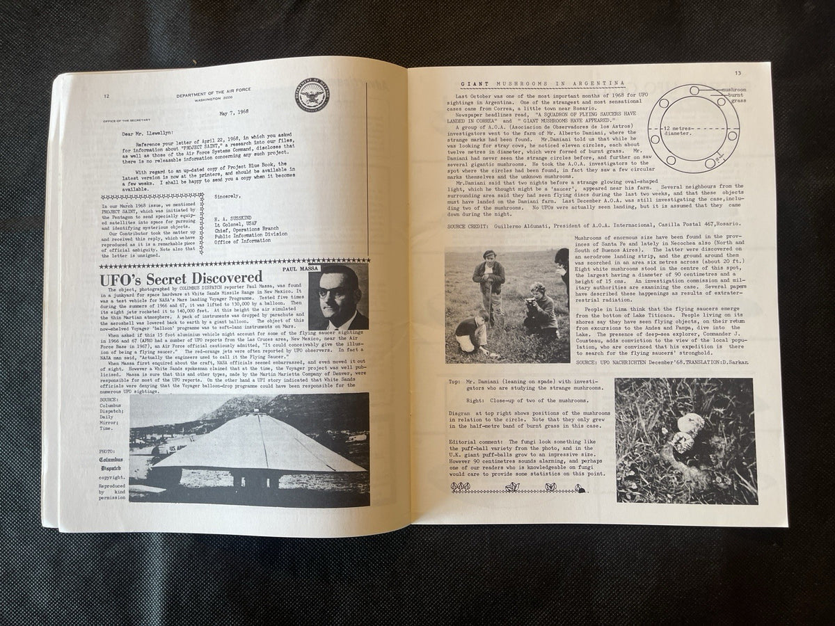 SPACELINK Magazine Vol 5 No 4 October 1968 Illustrated UFOs Issue