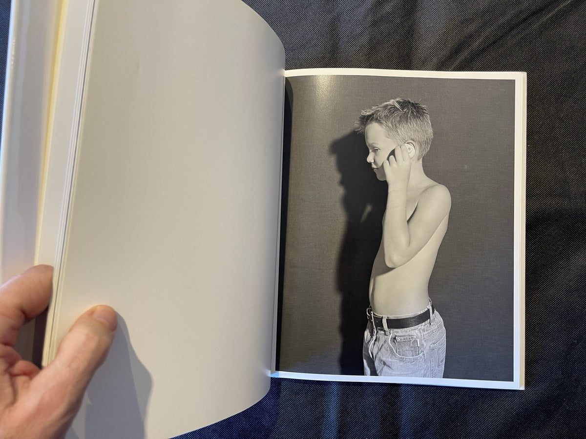 Collier Schorr Neighbors/Nachbarn HC 2006 1st Ed Illus Eng/Ger Steidl