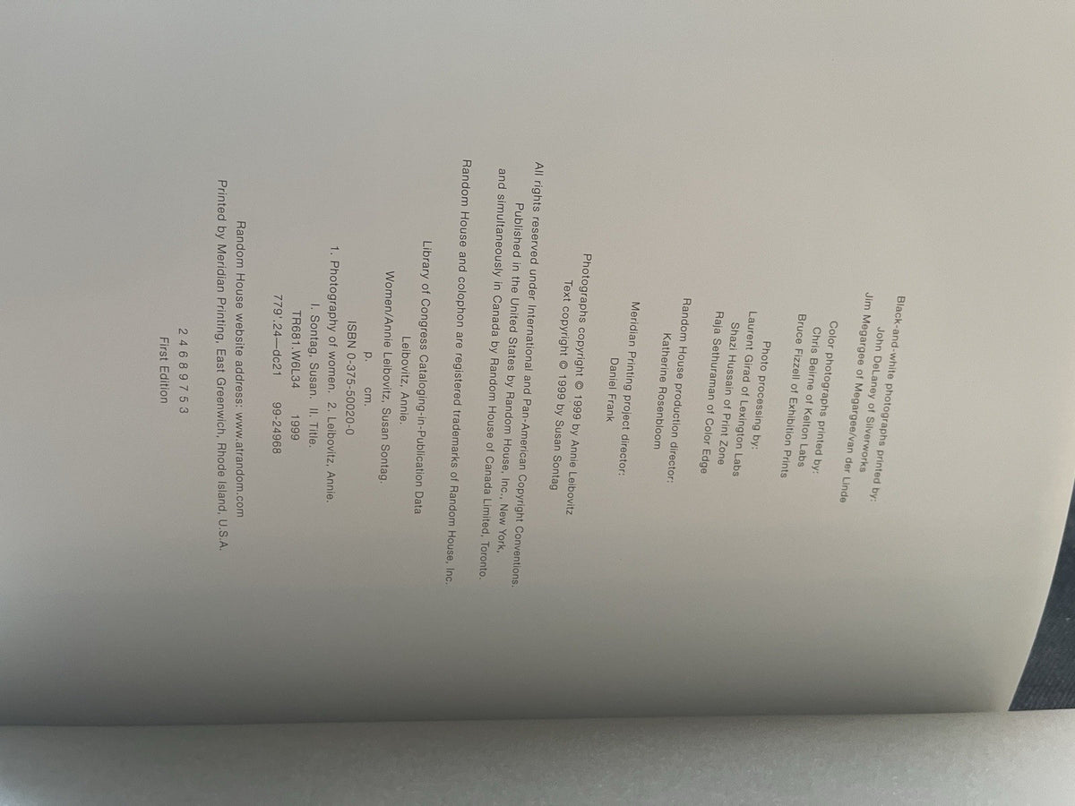 Women by Susan Sontag and Annie Leibovitz HC DJ 1st Edition
