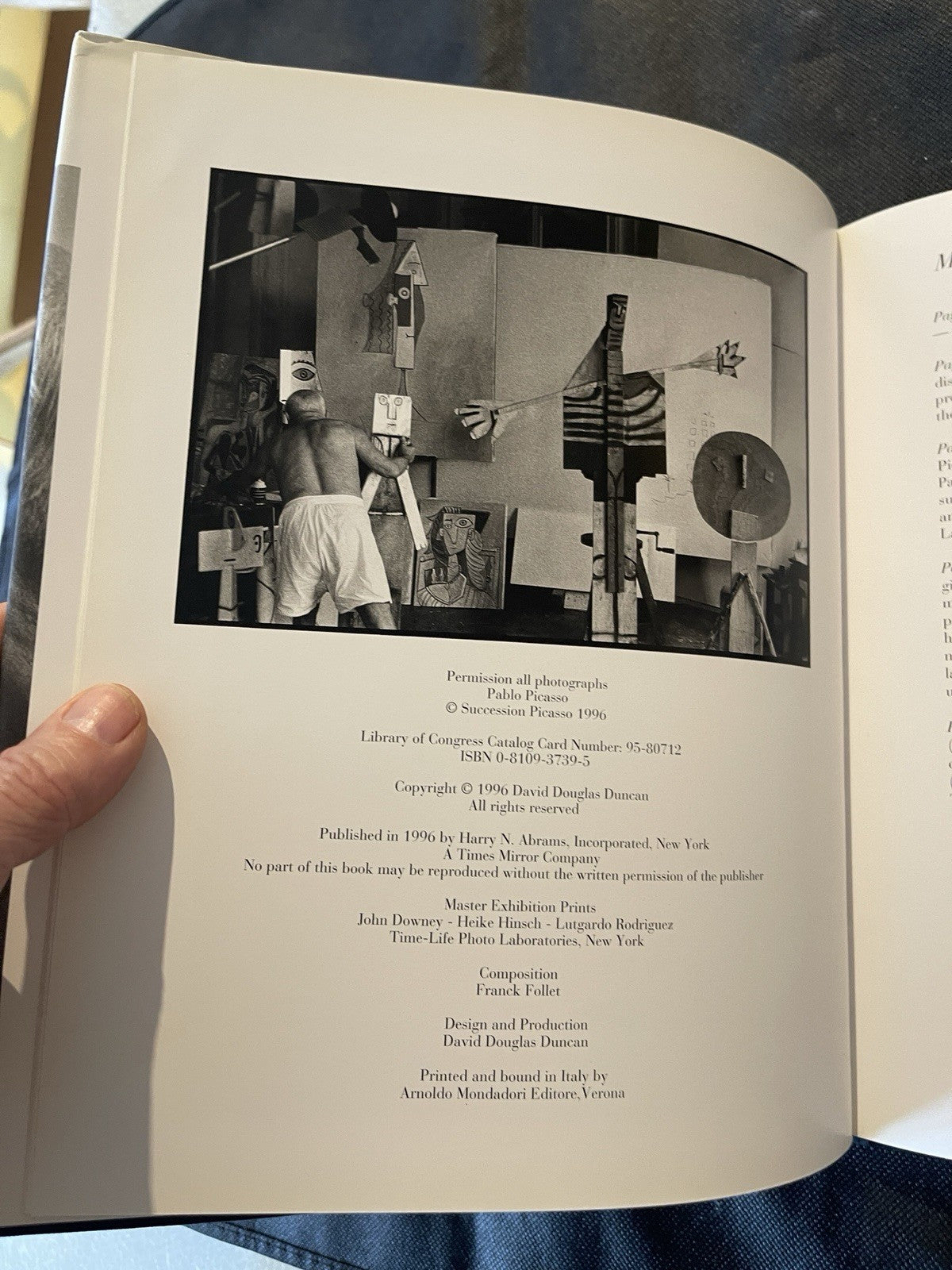 Picasso Paints a Portrait by David Douglas Duncan Pablo Picasso HC DJ  Like New