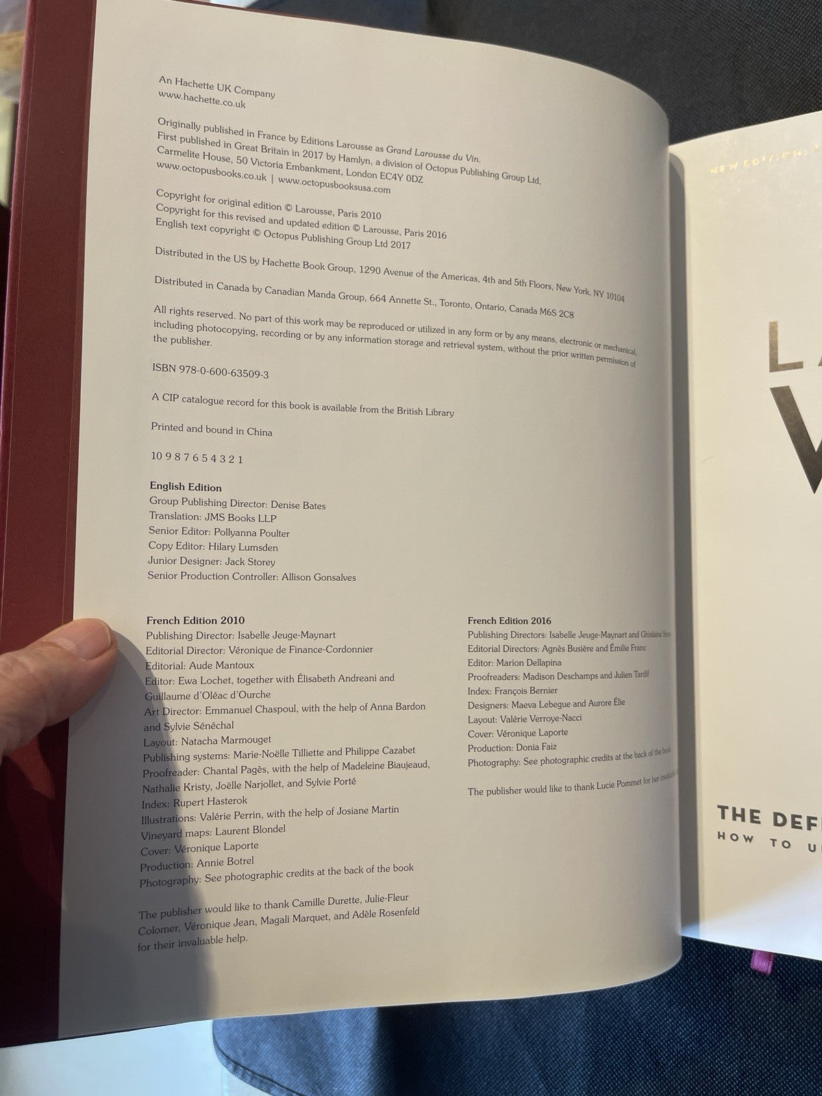 Hamlyn Larousse Wine Hardcover Illustrated by Olivier Poussier 2017
