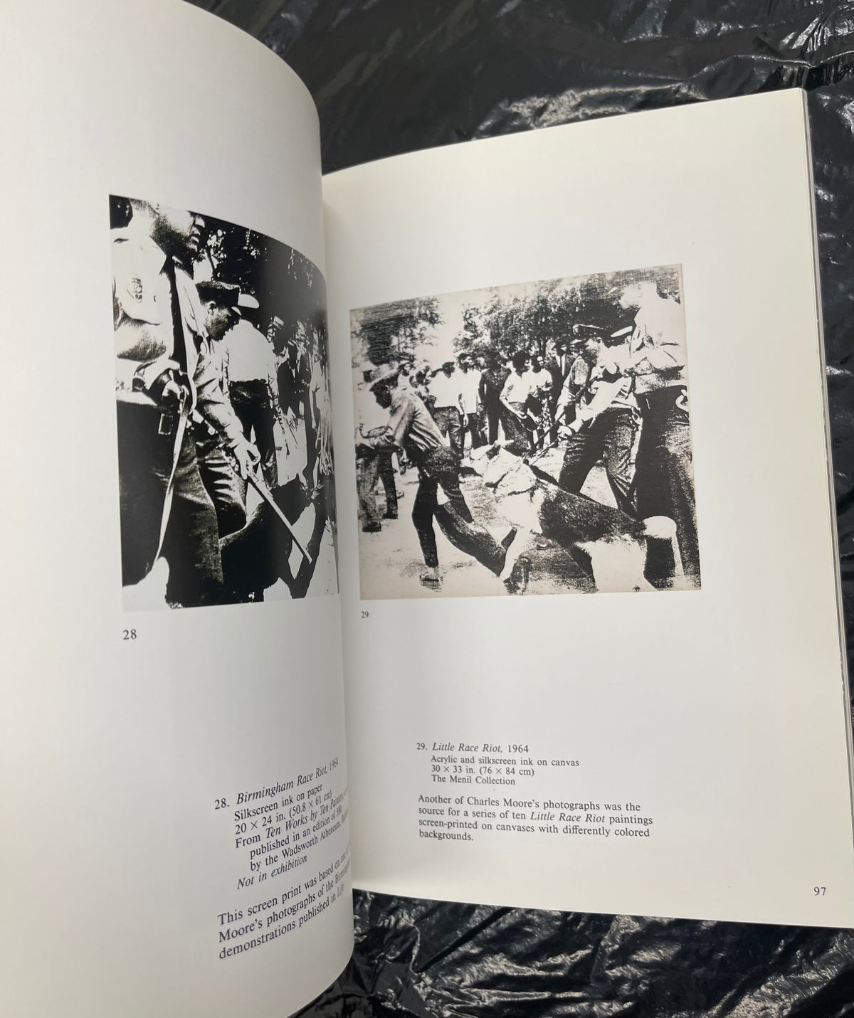 WARHOL, Andy
Andy Warhol: Death and Disasters. 1st Ed.

Houston: Menil Collection, 1988.
